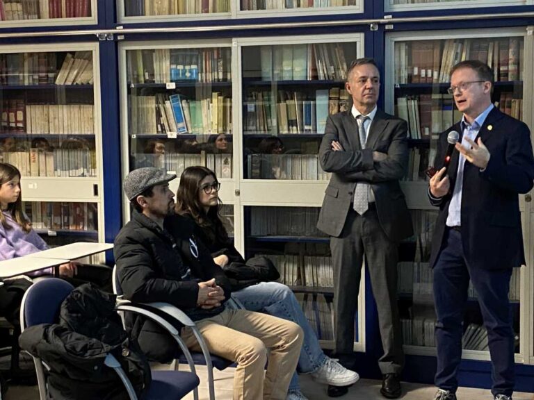 Open night, una notte da liceale al classico Leopardi