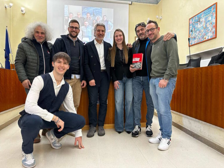 Grottammare, “Strategia della Paura”: sala gremita per l’incontro con il Prof. Ventrone