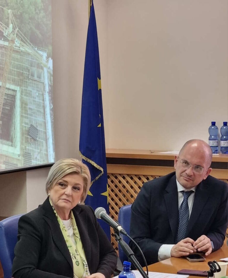 BADGE E SETTIMANALE DI CANTIERE: IL CAMBIO DI PASSO SU SICUREZZA E LEGALITA’ NELLA RICOSTRUZIONE POST-SISMA 2016