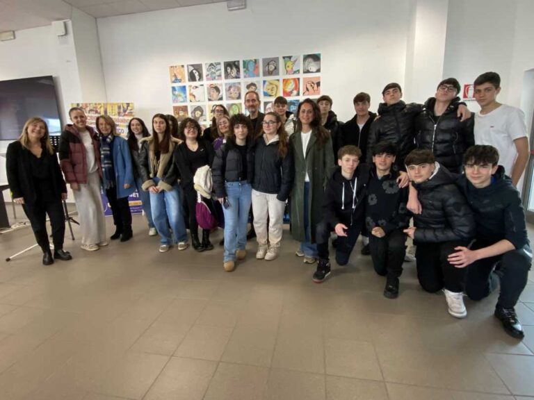 Aria, respirare poesia (e musica): come si legge (recita) (canta) la poesia