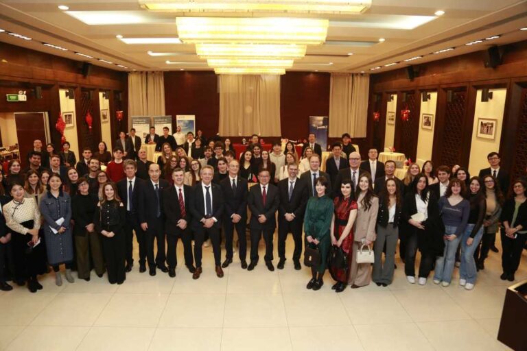 VIAGGIO FORMATIVO IN CINA PER DIECI ALLIEVE E ALLIEVI DELLA SCUOLA DI STUDI SUPERIORI “CARLO URBANI” DI UNICAM