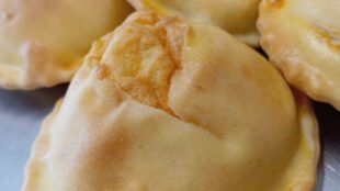 Un cuore di formaggio: tutto il gusto della tradizione sulle tavole della Pasqua picena