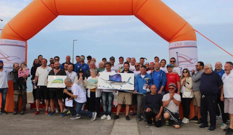 Cns, 8° Memorial Giuseppe Piunti “Catari”: una splendida giornata di pesca d’altura al tonno rosso