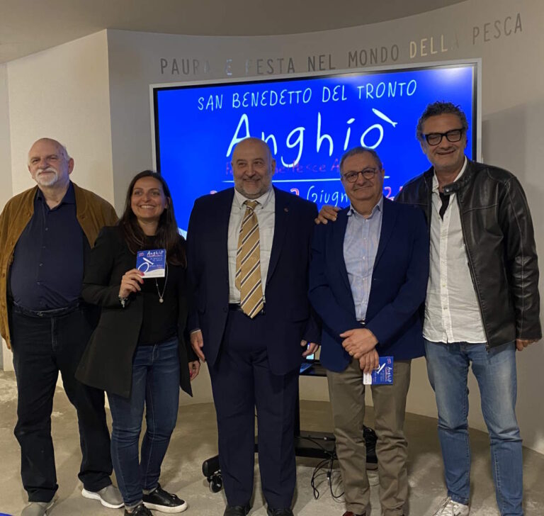 Torna Anghiò, il Festival del Pesce Azzurro: sapori, tradizione e mare protagonista