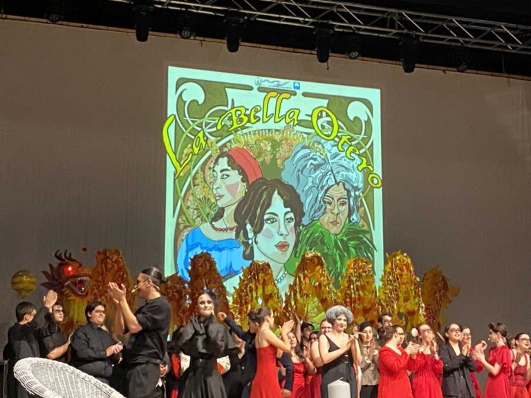 ‘La bella Otero/L’ultima intervista’, incanto al PalaRiviera