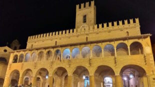 Borghi da vivere: la Regione Marche lancia un bando da 7 milioni per il rilancio turistico delle aree interne
