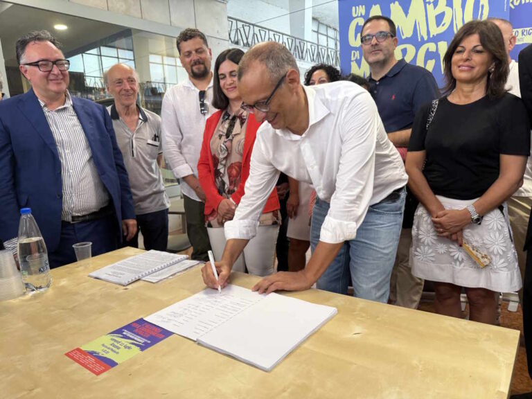 Ricci: “Uniti si vince”, sottoscritto il programma per l’Alleanza del Cambiamento