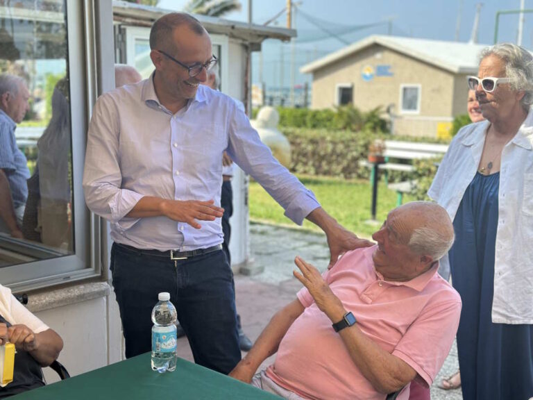 Ricci ‘Per tutte le Marche’: “A Fano una tappa popolare tra persone che lavorano, soffrono e si impegnano, per cambiare la nostra regione”