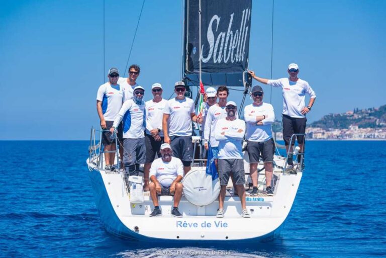 Cns, Reve de Vie si conferma Campione Italiano di Vela d’Altura