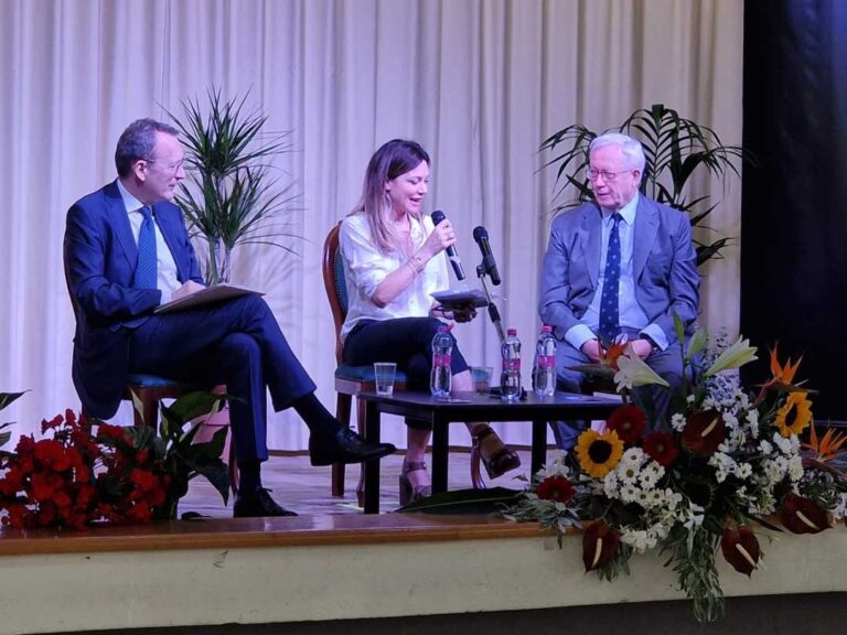 Disarmare le parole. Oltre 150 persone per l’XI Meeting Nazionale dei Giornalisti