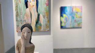 Claudia Cundari, ‘Tra sogno ed alba’ verso il finissage