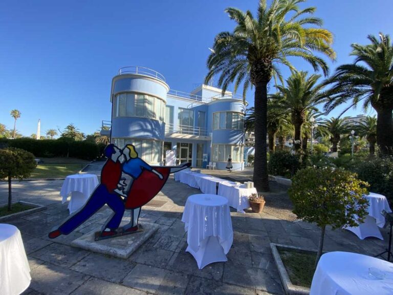 Prove tecniche per trasformare la Palazzina Azzurra in Ristorante?
