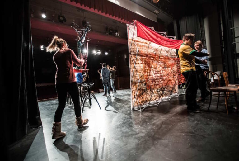 SUMMER CAMP GRATUITO SULLA RECITAZIONE FINANZIATO DALLA REGIONE