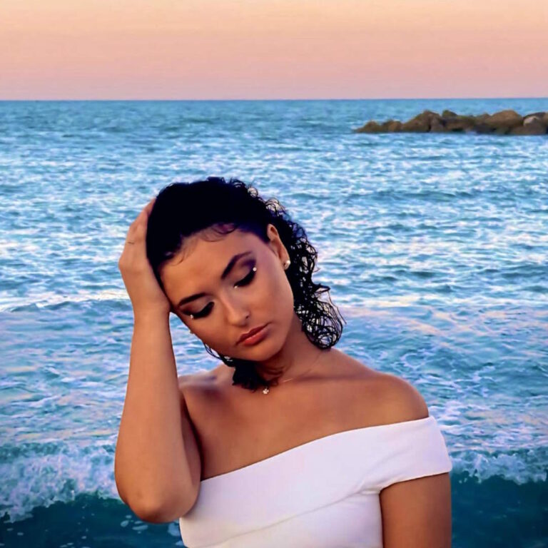 Aurora Marinelli, ‘Cabriolet’