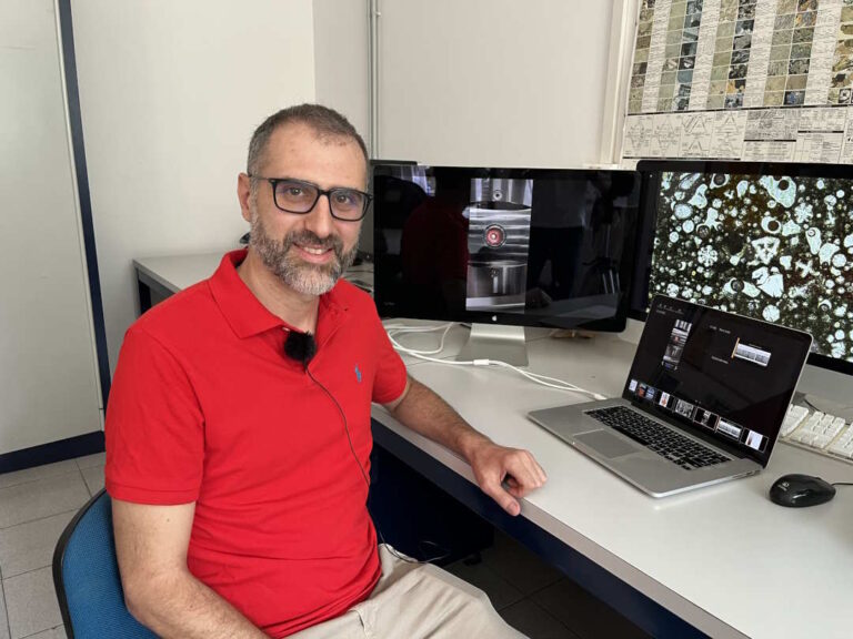 I nanocristalli cambiano il comportamento dei magmi: lo rivela uno studio condotto anche da un ricercatore UniCam