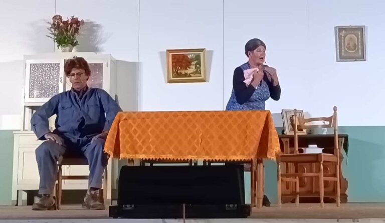 Successo alla Rocca Borgesca per la commedia “La Fijiastra Cittadina”