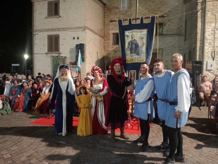 Il Palio del Barone al rione Terravecchia