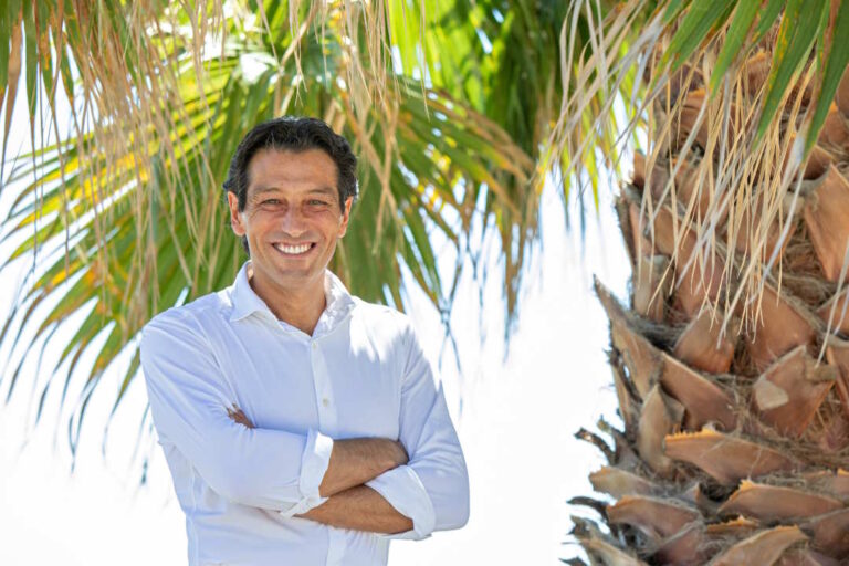 Enrico Piergallini apre la sede elettorale