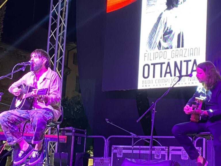 Filippo Graziani canta Ivan Graziani a MArCHESTORIE Show