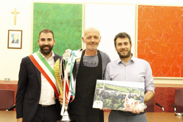 54ª Sagra della Porchetta di Campli, vince il camplese Fulvio Pallotta