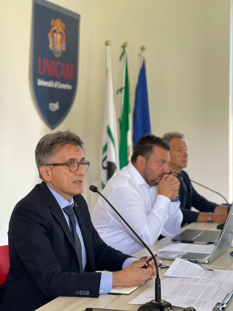 UniCam condanna la crisi umanitaria a Gaza