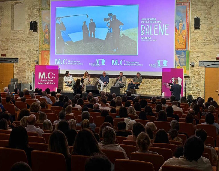 Grande successo per la premiere della prima puntata della serie tv Balene con il regista e gli attori