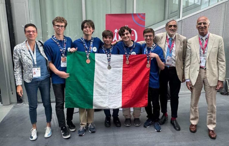 Liceo Rosetti, Alessandro D’Orazio d’argento alle Olimpiadi Internazionali della Fisica