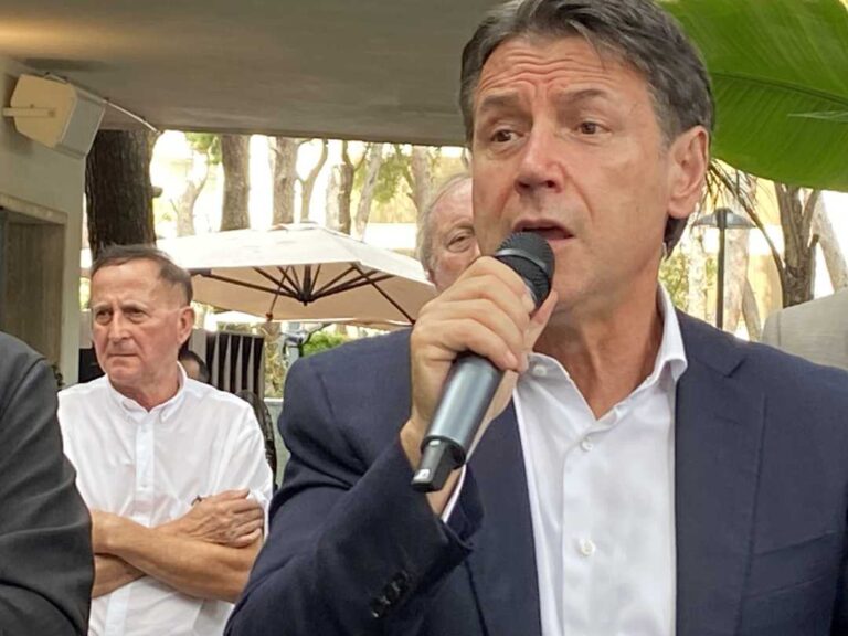 Giuseppe Conte in Città: un bagno di folla per il Presidente