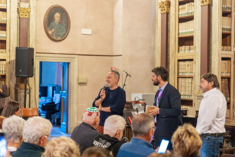 Resistente come la poesia, prosegue Similitudini Festival