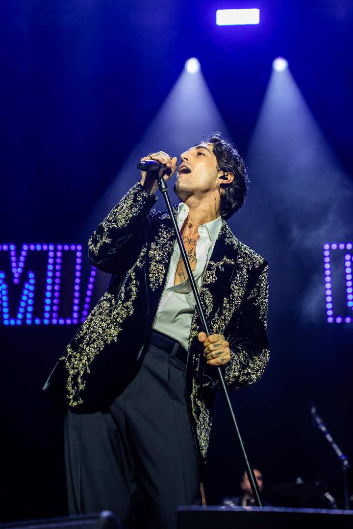 DAMIANO DAVID ieri sera ha accesso l’Unipol Forum di Milano, con la prima tappa italiana del suo World Tour