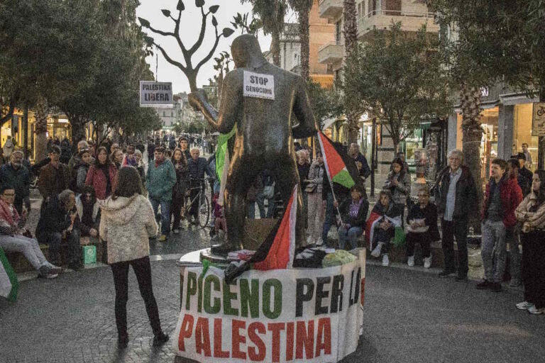 Attacco alla Freeedom Flotilla e alla Thousand Madleens : presidio oggi a San Benedetto del Tronto
