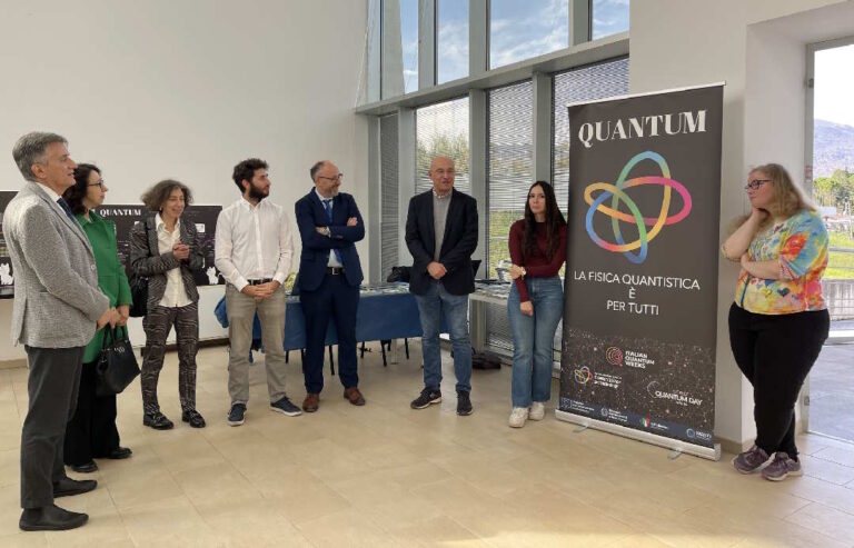 Inaugurata ad UniCam la mostra “Quantum: la fisica quantistica è per tutti”