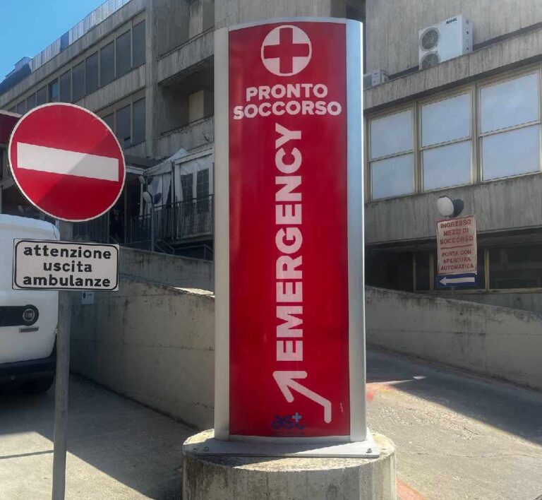 AGGRESSIONE A TRE OPERATORI SANITARI DEL PRONTO SOCCORSO DEL ‘MAZZONI’
