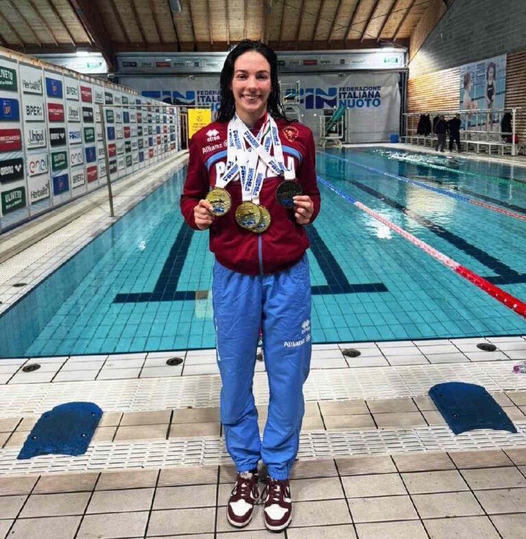 Tre tricolori e un bronzo a Elena Capretta in vasca corta