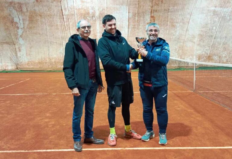 Andrea Forti vince il Torneo  Palle di Natale