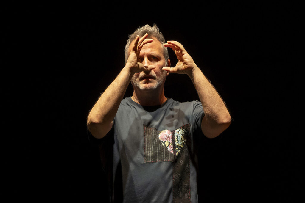 Autoritratto15787_MasiarPasquali-PiccoloTeatroMilano-1024x683-1