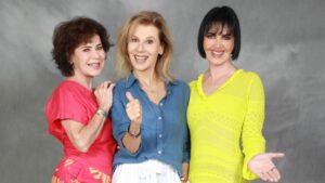 CORINALDO, CORINNE CLERY, DANIELA POGGI, FIORDALISO IN “LE RAGAZZE SON TORNATE” IL 4 MARZO A TEATRO