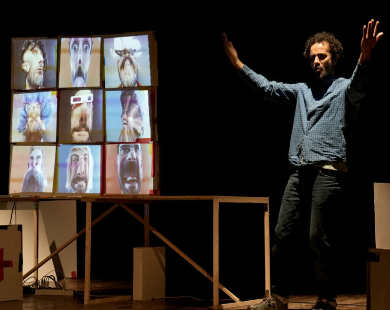 RECANATI, DOMENICA 1 MARZO “LA DOMENICA AL PERSIANI” CON “TUTTATESTA” DI DAVIDE CALVARESI