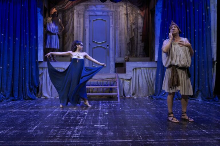 EMILIO SOLFRIZZI È “ANFITRIONE” DI PLAUTO A CAMERINO IL 13 E A OSIMO IL 14 E 15 MARZO