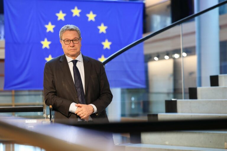 Ciccioli: ‘Tutela del mare sì, ma senza sacrificare pescatori e territori costieri’