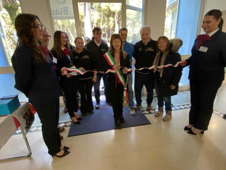 Gianni Bugno inaugura la mostra ‘le Bici dei Campioni’ @ Palazzina Azzurra per la 61a Corsa dei due Mari