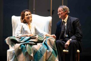 Al Teatro delle Muse di Ancona la Stagione di Prosa di Marche Teatro prosegue con ‘Sabato domenica e lunedì’