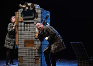 CAGLI, DOMENICA 29 A TEATRO CON I PIÙ PICCOLI PER “WROONG! L’ERRORE PERFETTO”