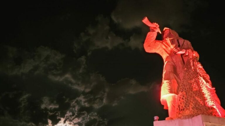 Giornata contro i disturbi del comportamento alimentare, il 15 marzo il Monumento al Pescatore si colora di lilla