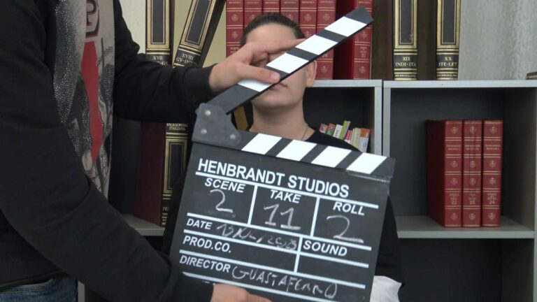 Lo sguardo di Elena. All’IIS Guastaferro il primo posto al concorso della Polizia di Stato ‘PretenDiamo Legalità’