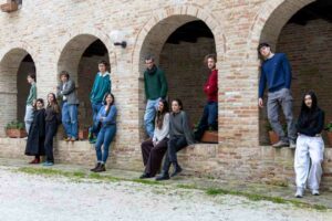 LA COMPAGNIA DEI GIOVANI DI MARCHE TEATRO CON L’IMPRESARIO DI SMIRNE DI CARLO GOLDONI AL TEATRO SPERIMENTALE