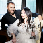 “LA MOGLIE FANTASMA”, FINE SETTIMANA CON MARIA GRAZIA CUCINOTTA E PINO QUARTULLO IN SCENA NEI TEATRI DI SENIGALLIA IL 10 APRILE, MONTEGRANARO L’11 E RECANATI IL 12.