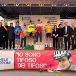 Trofeo Michele Scarponi: il marchigiano Tommaso Cingolani il più bravo allo sprint sul traguardo di Castelraimondo