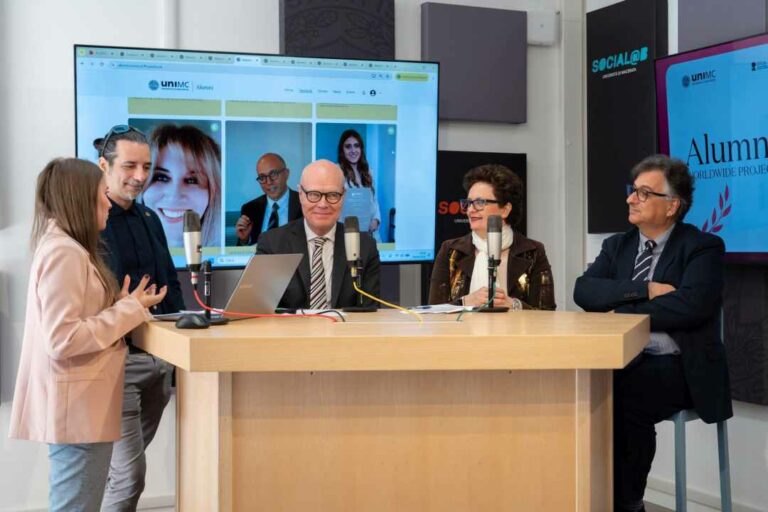 UniMC lancia Alumni: la piattaforma digitale per una community  sempre più informata, connessa e interattiva