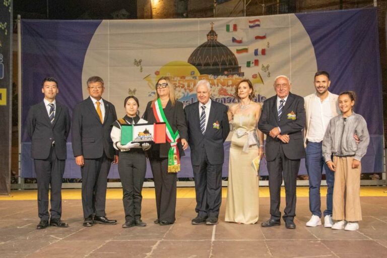 GIAPPONE_bande-musicali-premiazione-20-1
